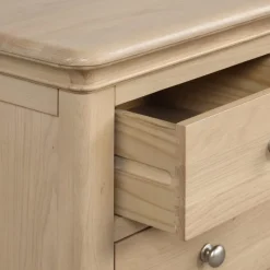 Online Broadway 2 Over 3 Drawer Chest in Oak Chest Of Drawers
