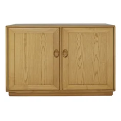 Outlet Windsor 2 Door Cabinet Storage | Display Cabinets