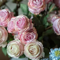 Outlet Rose Stem Light Pink Artificial Flowers
