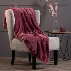 Hot Blanket Cherry Throws | Blankets, Throws & Bedspreads