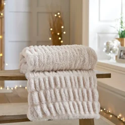 New New Hampshire Blush Faux Fur Throw Throws | Blankets, Throws & Bedspreads