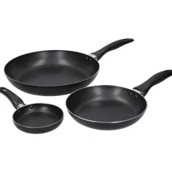Sale Non Stick 3 Piece 12, 20 & 28cm Frying Pans Pots & Pans