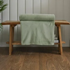 Outlet Snuggletouch Apple Throw 140x180 Throws | Blankets, Throws & Bedspreads
