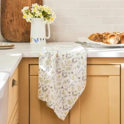 Fashion Spring Chicken Tea Towel Oven Gloves, Tea Towels & Aprons