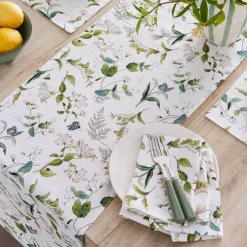 Outlet Wild Floral Table Runner Table Linen, Napkins & Mats